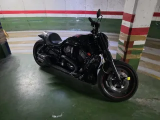Harley-Davidson VRSC Night Rod Negra