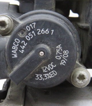 Bomba de Suspensión MERCEDES-BENZ CLASE E 28908000504 28.9080-0050.4 GP76A60