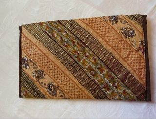 Bolso Clutch Tapiz Abalorios Dorados