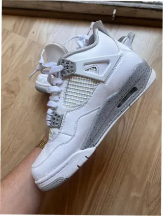 Nike Air Jordan 4 Retro 'White Oreo' Talla 42