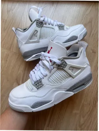 Nike Air Jordan 4 Retro 'White Oreo' Talla 42