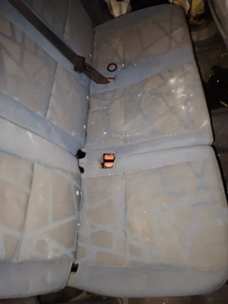 Mantenimiento estético de vehículos y textiles.