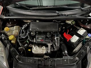Ford Fiesta diesel. 2009. 150kms