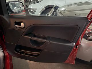 Ford Fiesta diesel. 2009. 150kms