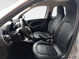 Smart Forfour EQ electric drive 60 kW (82 CV)