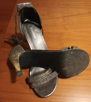 Sandali eleganti cangianti tacco 8 cm