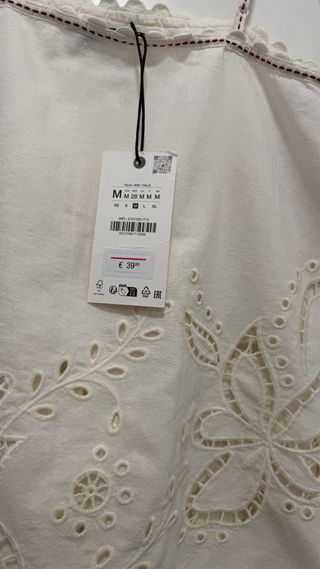 Top blanco bordado talla M