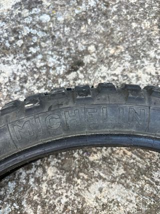 Cubiertas de moto Michelin 2.50-17