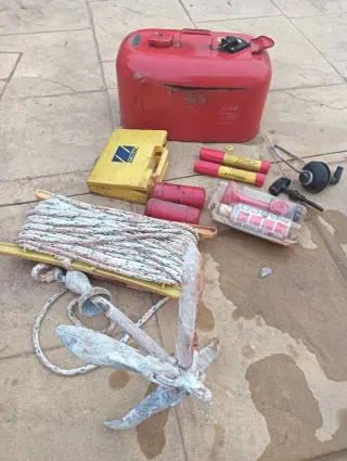 Motor Evinrude 25CV + Depósito y Accesorios