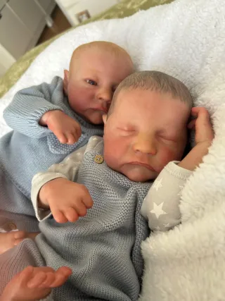 Bebés Reborn Gemelos