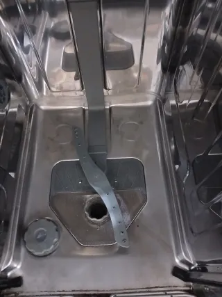 Lavavajillas estrecho HIGH ONE