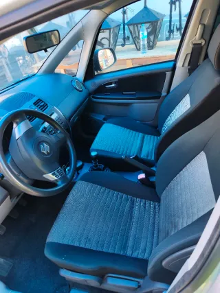 Suzuki SX4 2012