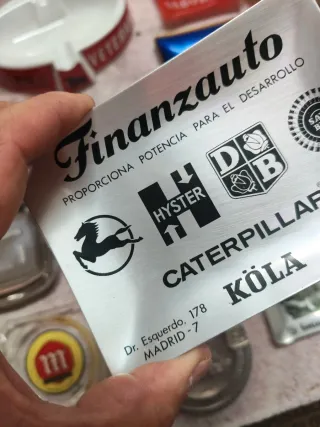 Cenicero Finanzauto Publicidad