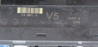 Caja de Fusibles BMW SERIE 7 915132002 017033442B 9202640 6135920264001