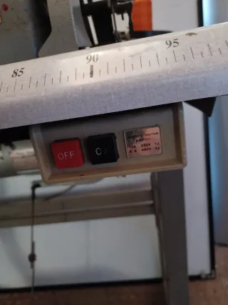 Máquina de coser triple arrastre SEIKO