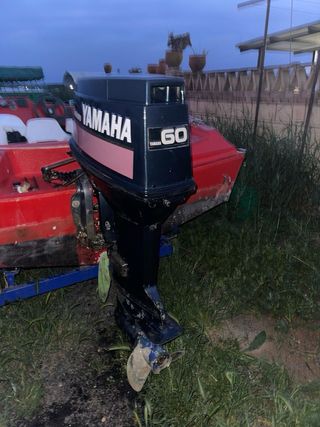 Motor Yamaha 60 Enduro fueraborda
