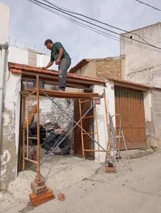 Manitas/Reparaciones,  instalaciones y reformas