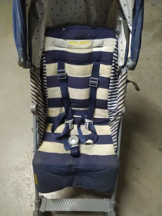 Silla de paseo Maclaren azul marino
