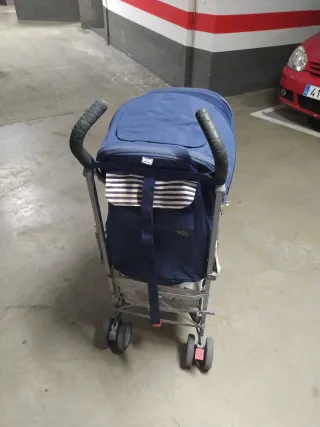 Silla de paseo Maclaren azul marino