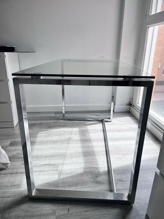 Mesa cristal patas acero