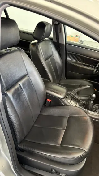 Peugeot 607 2006