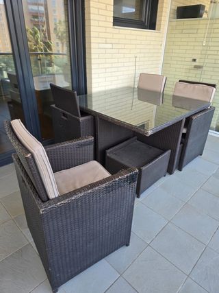 Mesa Terraza Cristal y 4 Sillones