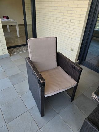 Mesa Terraza Cristal y 4 Sillones