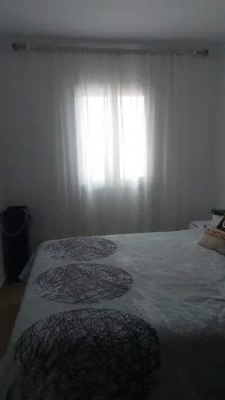 Inmuebles con dos casas en una. Con jardín y patio