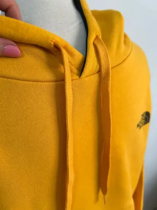 Sudadera The North Face mostaza