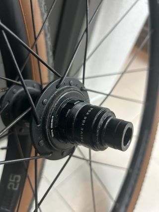 Ruedas Gravel Bontrager Paradigm Comp 25