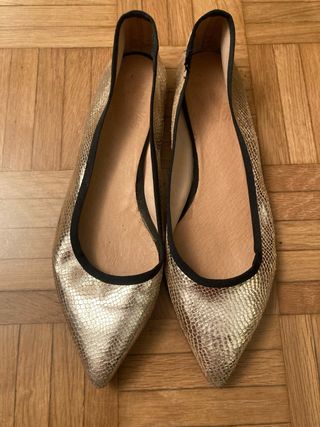 Manoletinas doradas talla 40