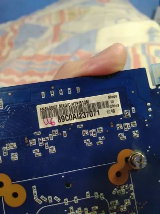 Tarjeta Gráfica Asus PCI Express 512MB