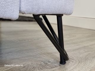 Sofá 3 plazas diseño nórdico beige impecable