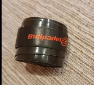 Bullpadel Hack 02 + Funda Térmica