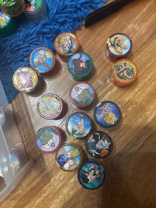 Figuras Pokémon y Dragon Ball