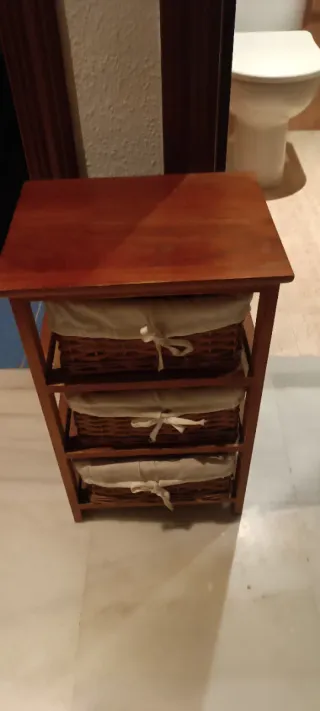 Mueble auxiliar 3 cestos madera y mimbre