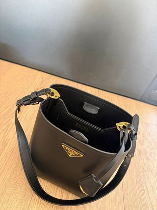 Mala Prada Bucket Bag