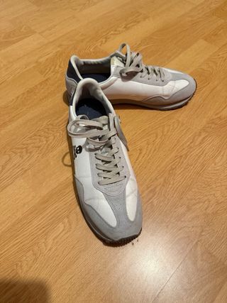Tenis Scalpers Grises y Azules en muy buen estado.