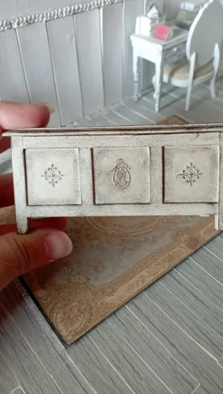Baule casa delle bambole 1:12 Shabby Chic