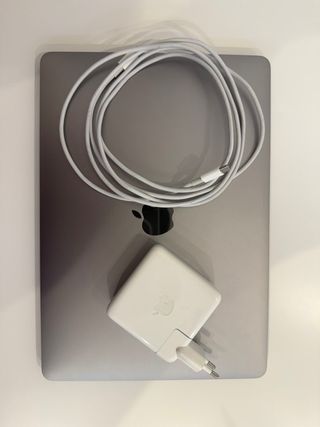 MacBook Pro 13 2020 256GB