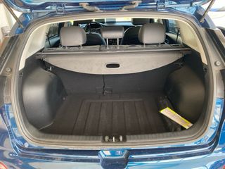 KIA Niro hibrido , 2022 con 10.000 kms