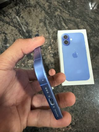 iPhone 16 256GB Azul
