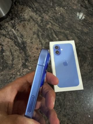 iPhone 16 256GB Azul