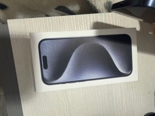 iPhone 15 Pro azul