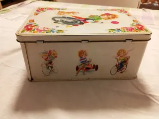 Caja metálica Cola Cao vintage