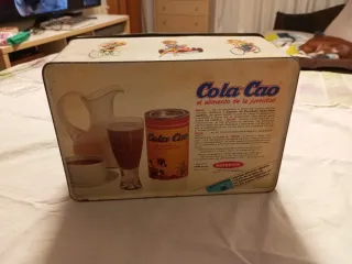 Caja metálica Cola Cao vintage