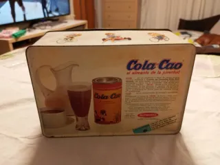 Caja metálica Cola Cao vintage