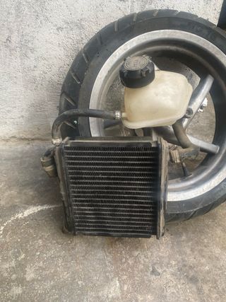 Vaso Expansión + Radiador Aprilia SR50