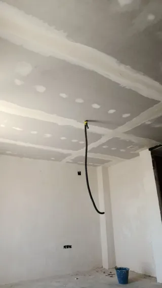 Intalacion de pladur, alisado y pintura