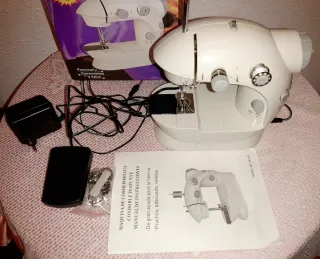 MÁQUINA COSER PORTÁTIL GENIUS CON SU CAJA ORIGINAL